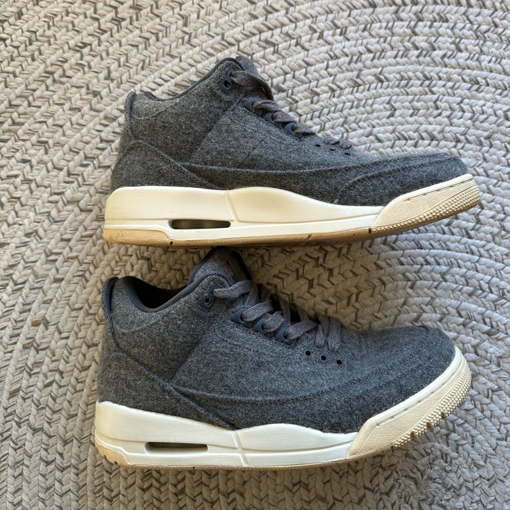 Size 9.5M/11W Jordan 3 Retro Wool